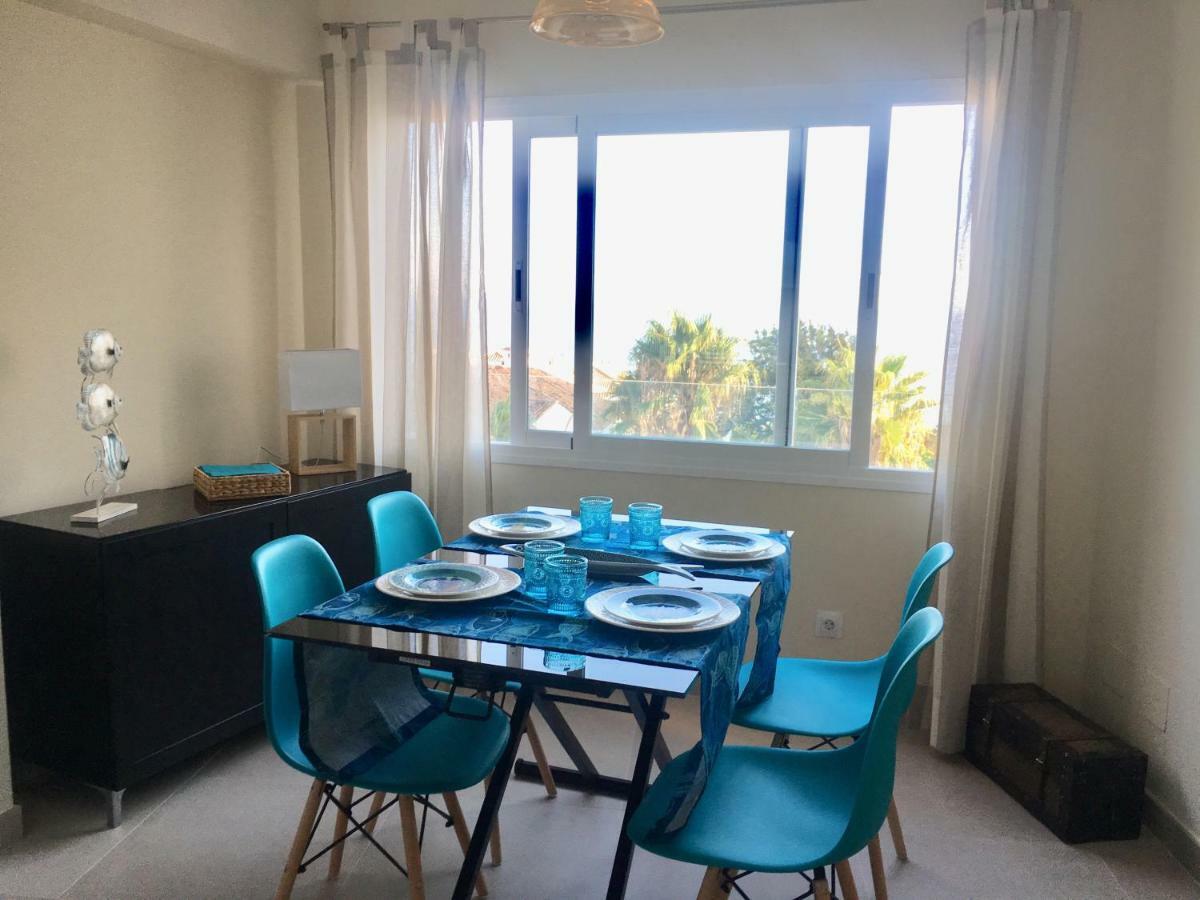 Apartamento Frente Al Mar En La Torrecilla Nerja Exterior photo